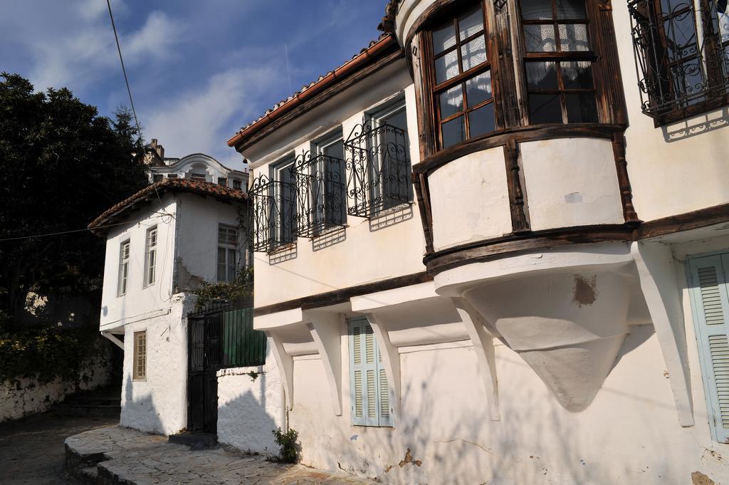 Guesthouse Xenios Zeus Stavroúpoli Extérieur photo