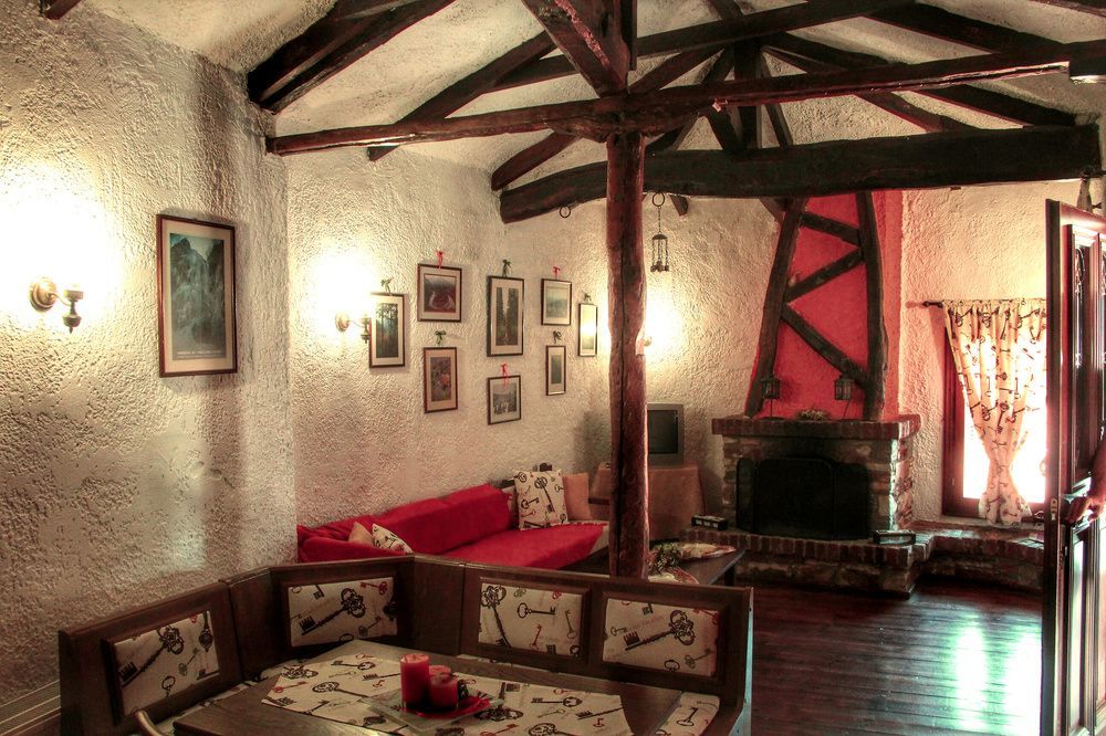 Guesthouse Xenios Zeus Stavroúpoli Extérieur photo