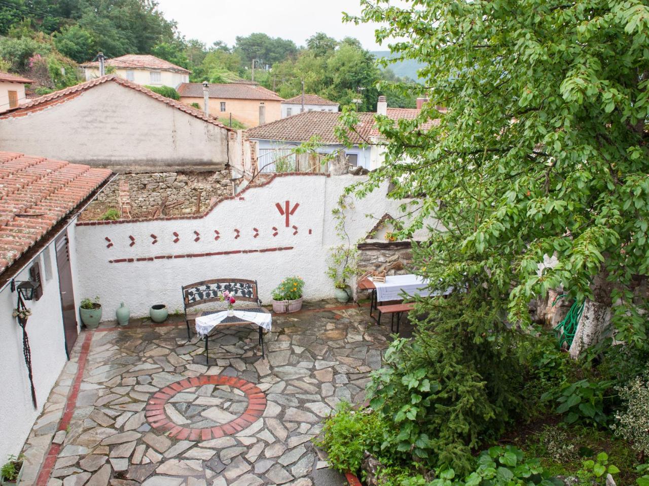 Guesthouse Xenios Zeus Stavroúpoli Extérieur photo