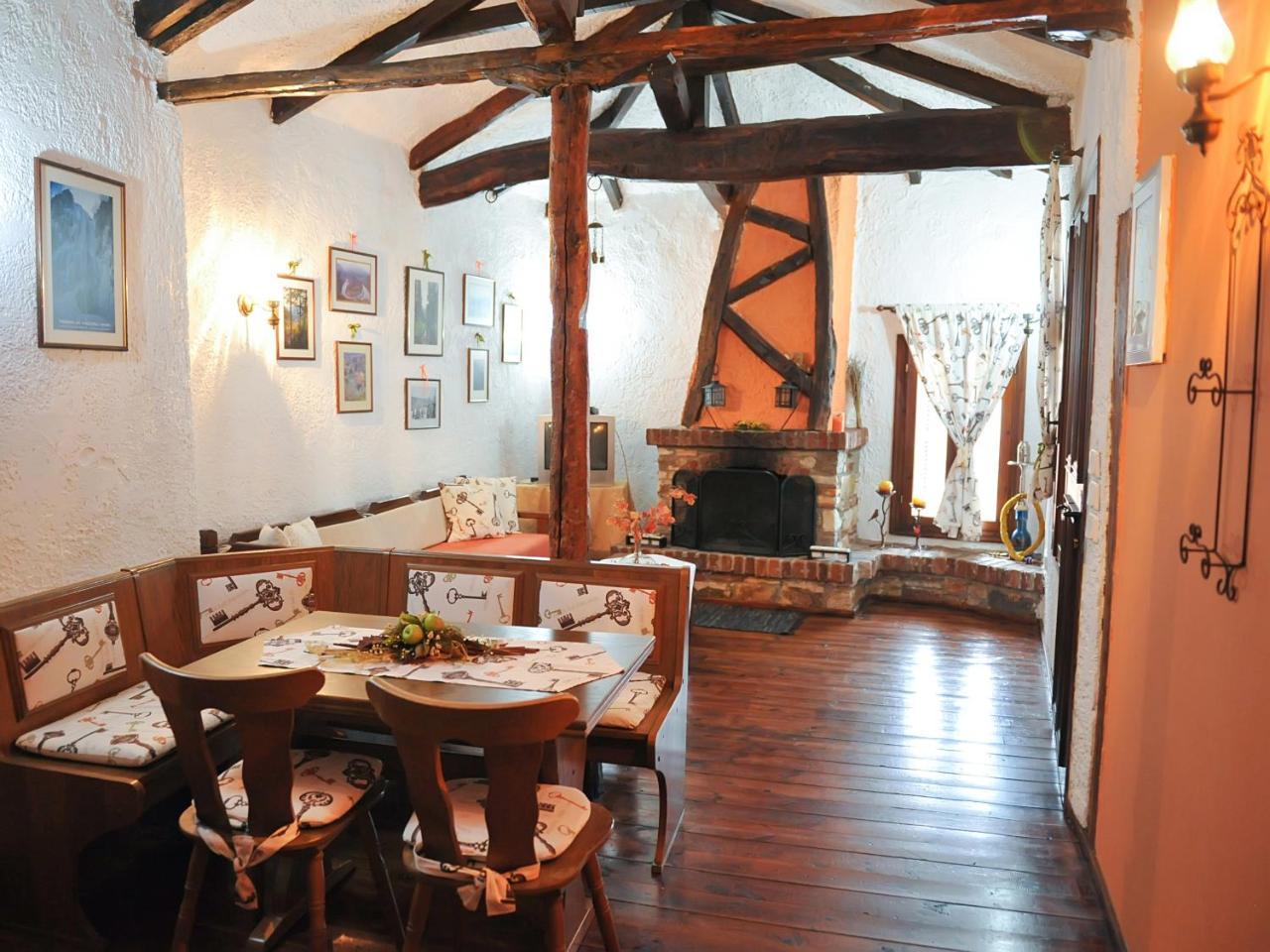 Guesthouse Xenios Zeus Stavroúpoli Extérieur photo
