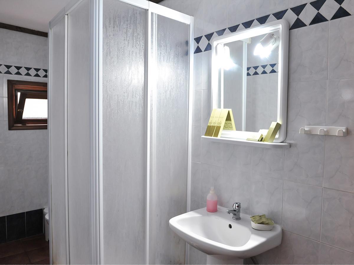 Guesthouse Xenios Zeus Stavroúpoli Extérieur photo