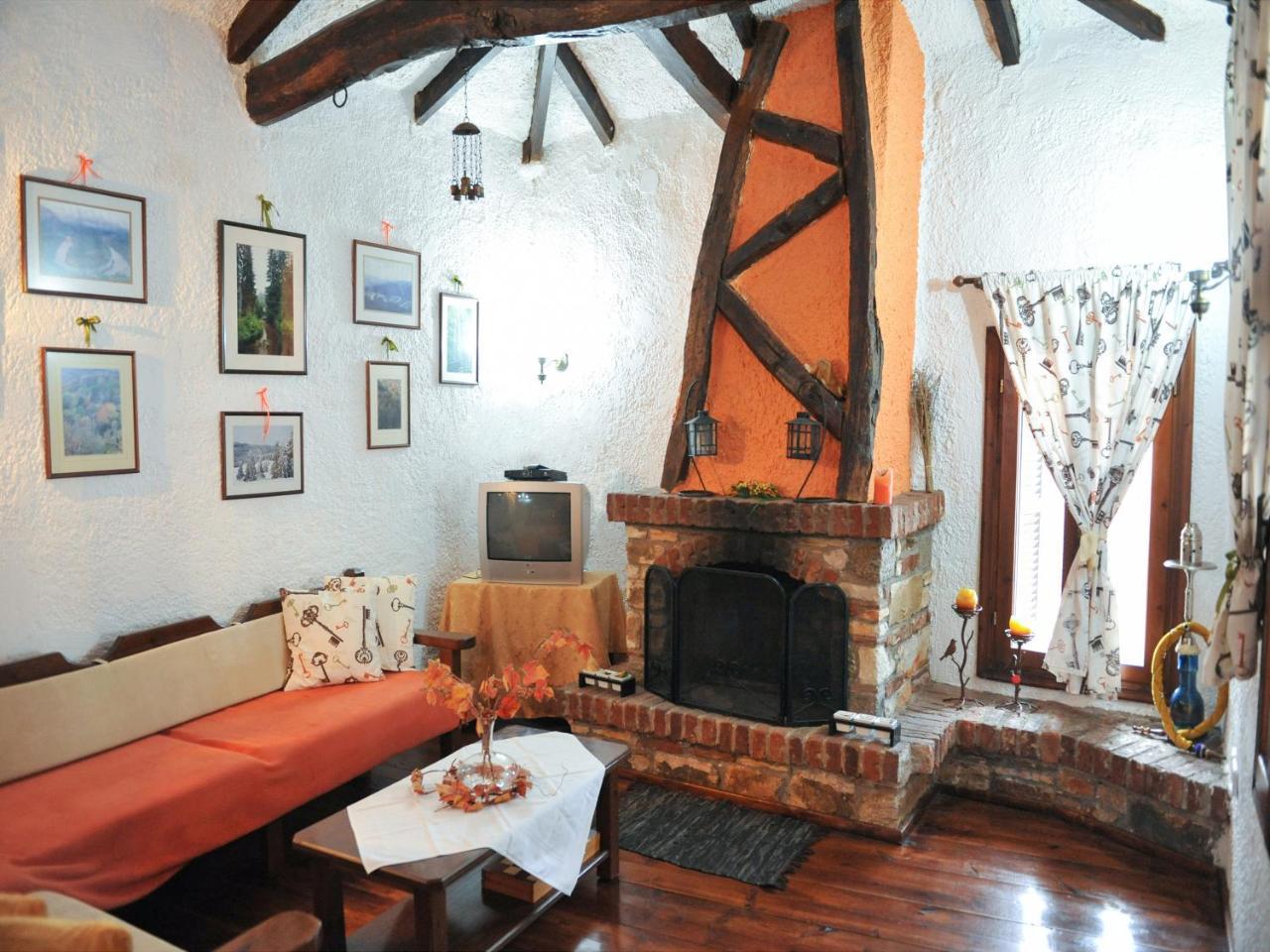 Guesthouse Xenios Zeus Stavroúpoli Extérieur photo