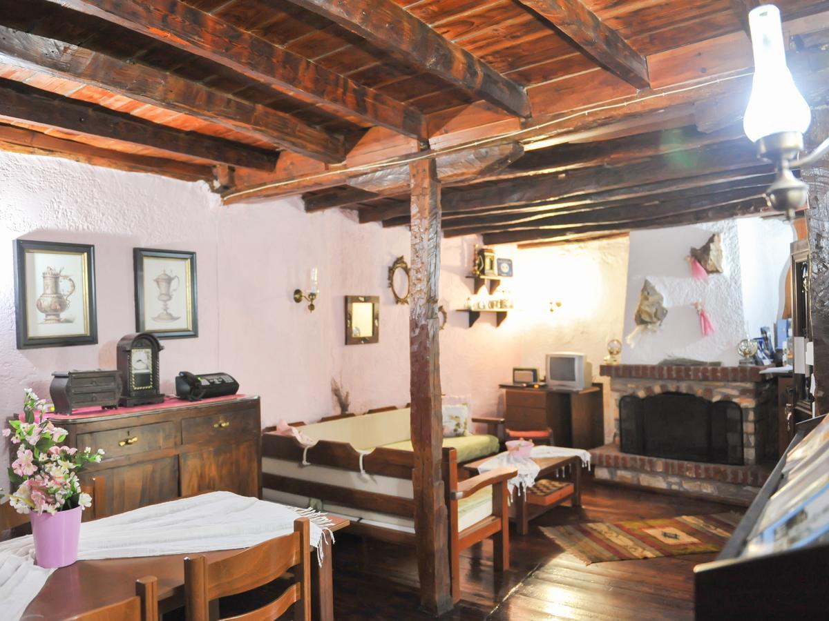 Guesthouse Xenios Zeus Stavroúpoli Extérieur photo