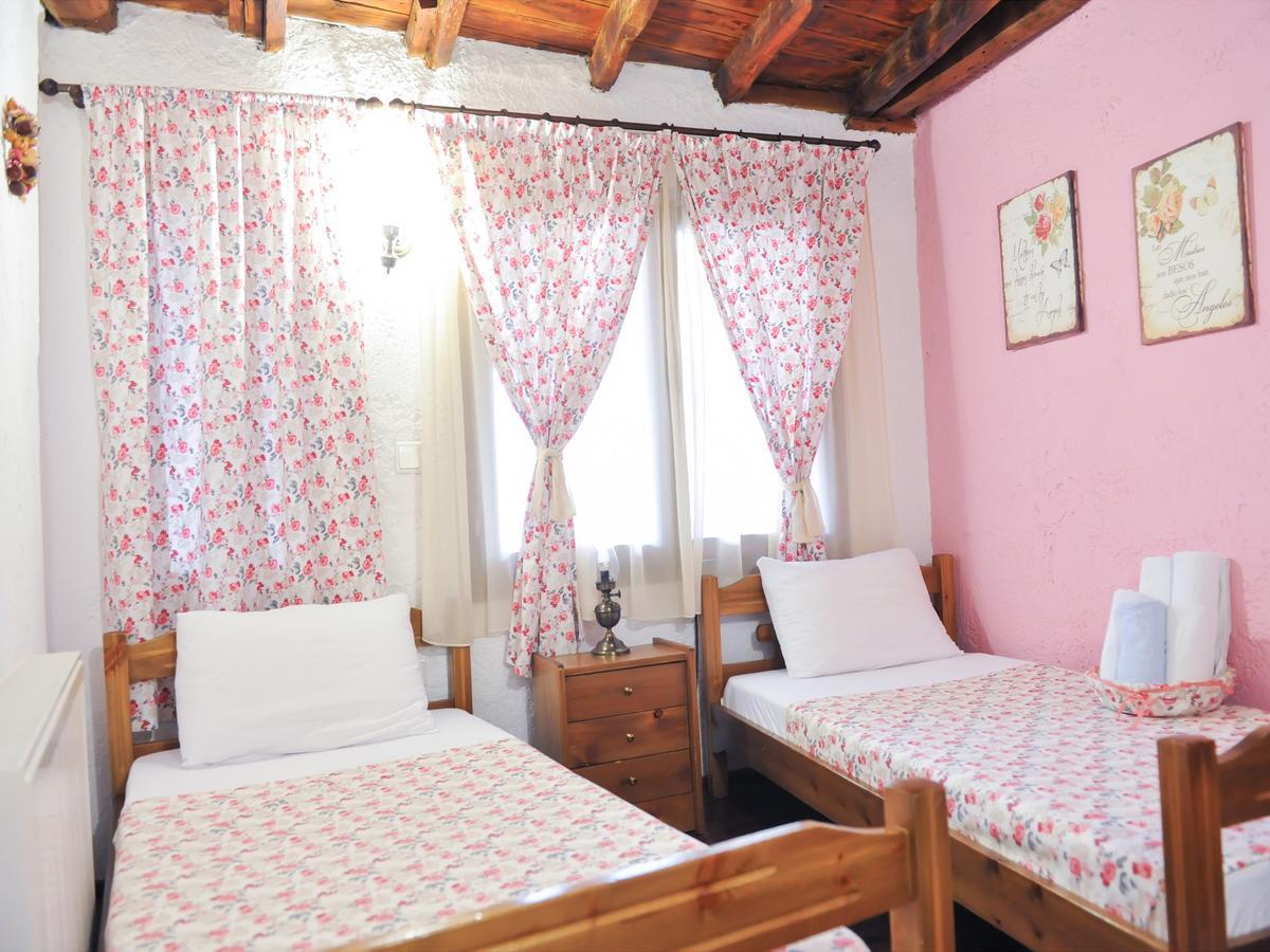 Guesthouse Xenios Zeus Stavroúpoli Extérieur photo